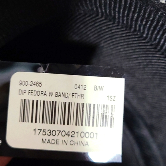 BEBE HAT FEDORA feather band - Picture 5 of 8